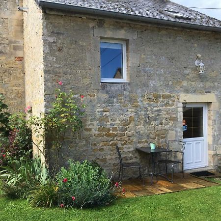 La Pomme De Nuit Acomodação com café da manhã Bayeux Exterior foto